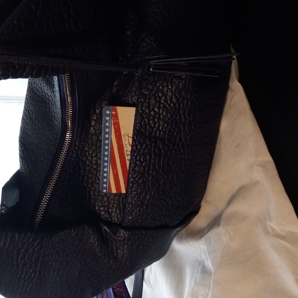 Handbag - Picture 3 of 14